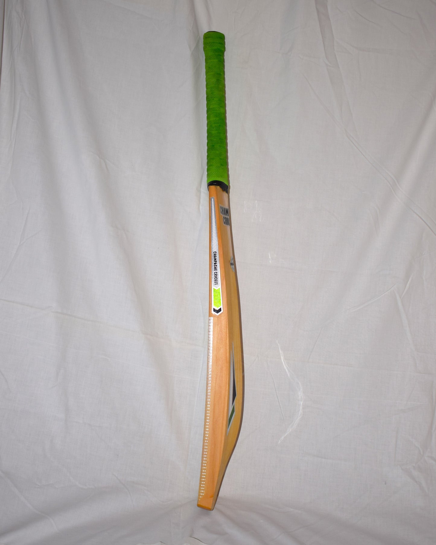 Champagne Cricket - Bat Four