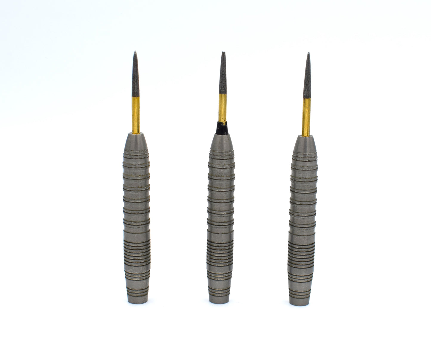 used - Designa Darts - D8046 Spectre Heavy 34g