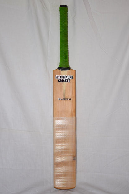 Champagne Cricket - Bat Eight
