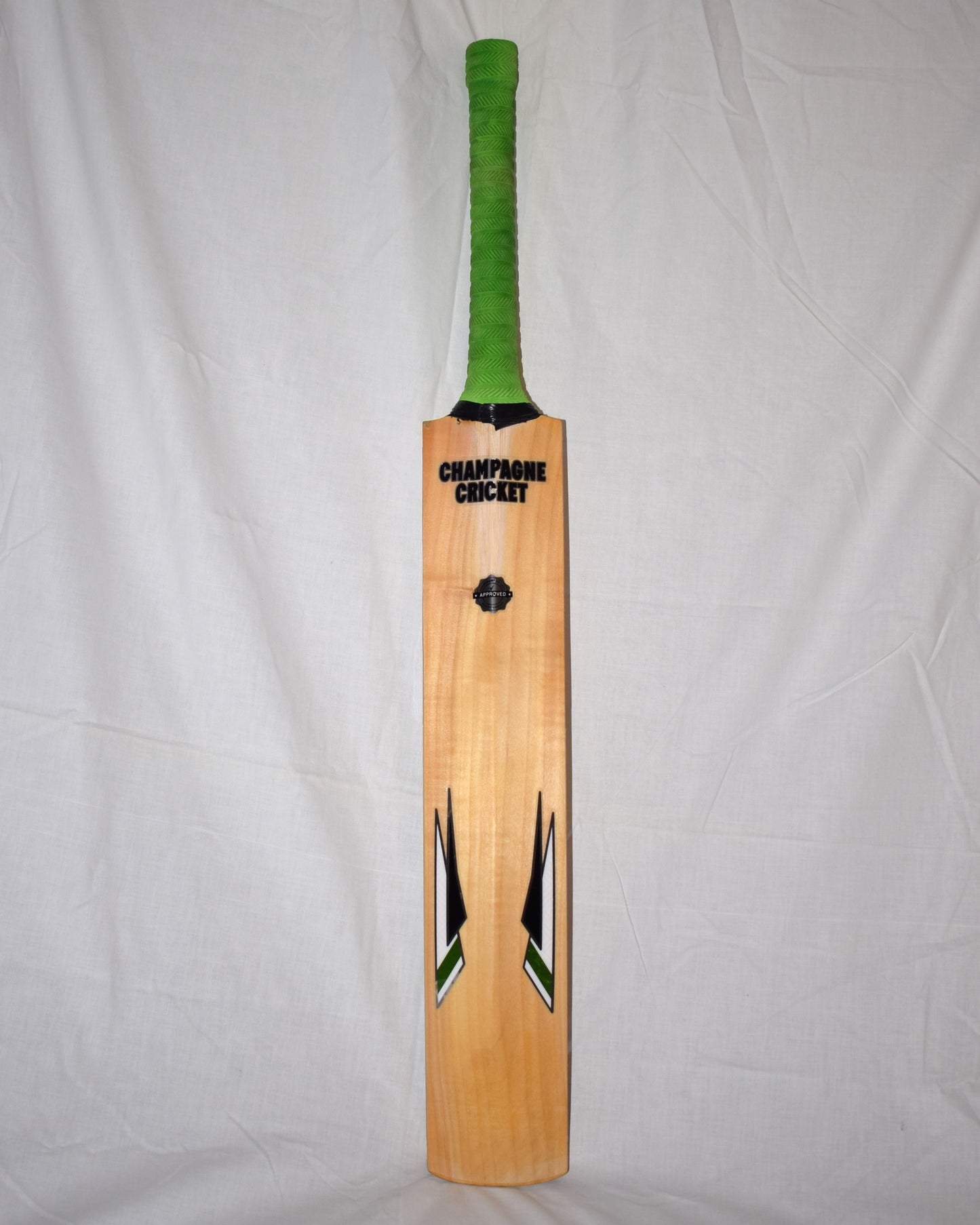 Champagne Cricket - Bat Four