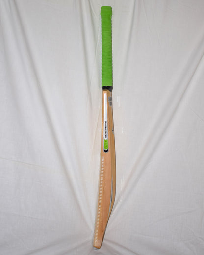 Champagne Cricket - Bat Seven