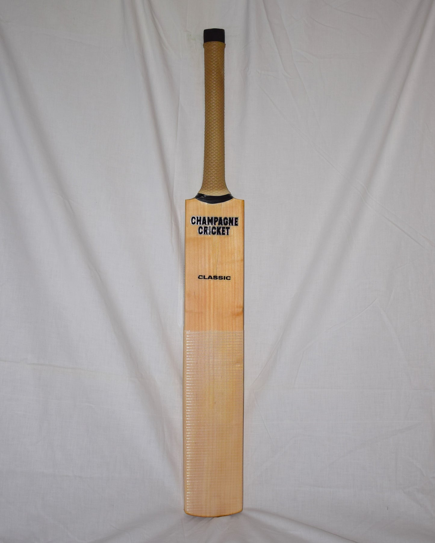 Champagne Cricket - Bat Ten