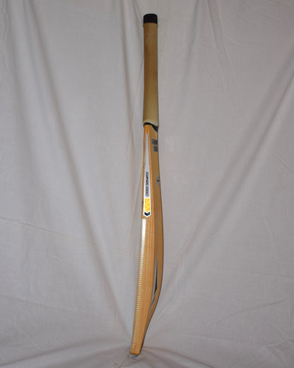 Champagne Cricket - Bat Ten